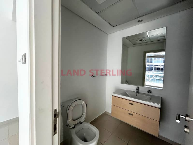 Spacious Layout I Tenanted 1BR I Community View - Image 15