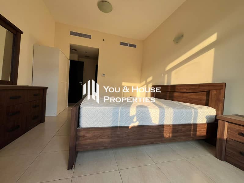 Bright & Spacious 2-Bed | Elegant Touch | Comfortable Living - Image 7