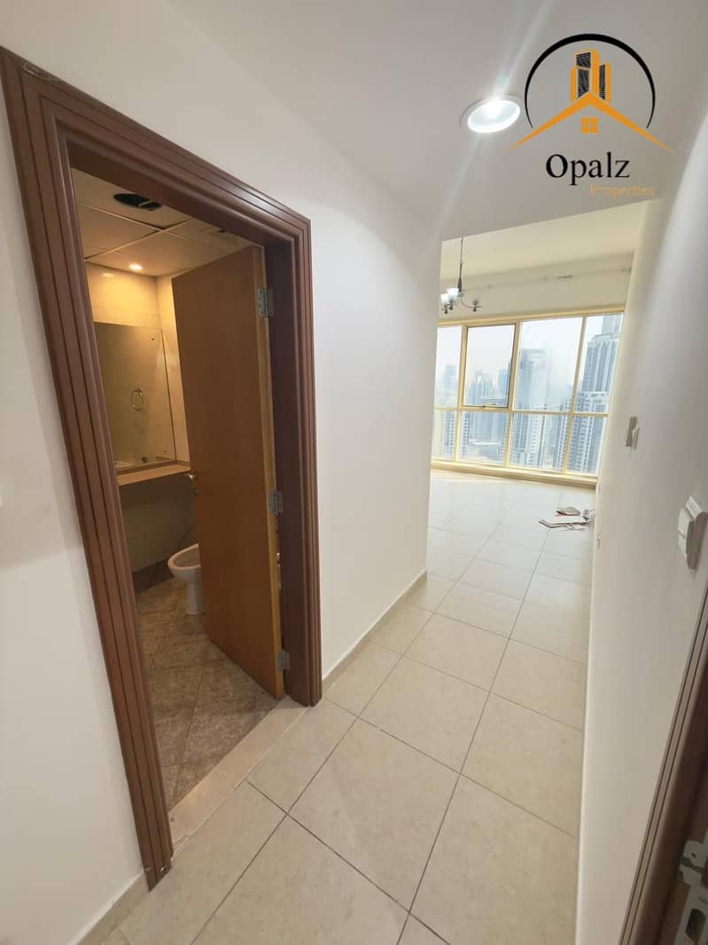 Stunning 2BHK in Heart of the City | Free Chiller | Gym + Pool | Prime Location! - Image 6