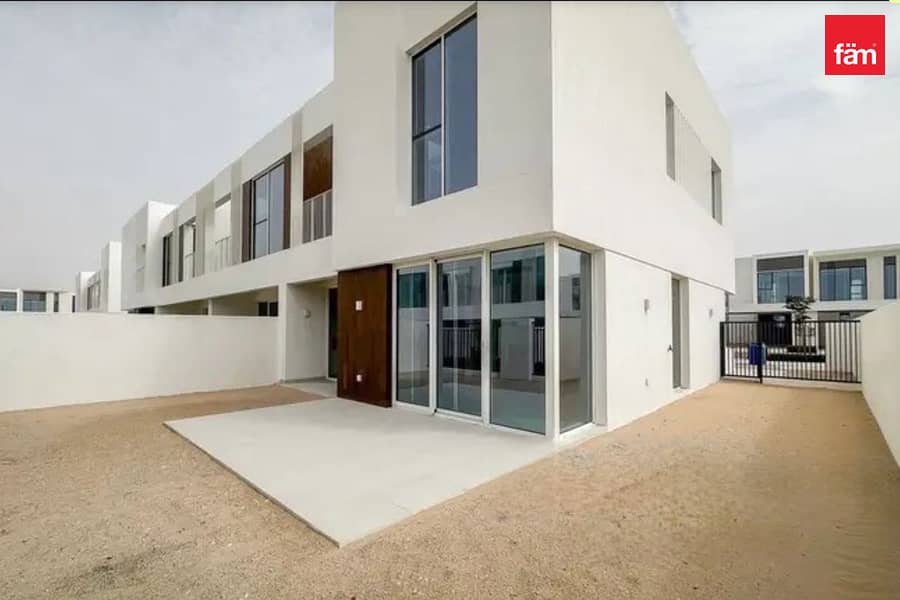 Big Garden| Prime Location| Brand New