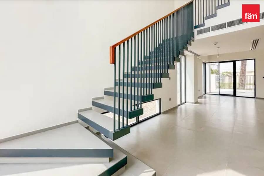 Big Garden| Prime Location| Brand New