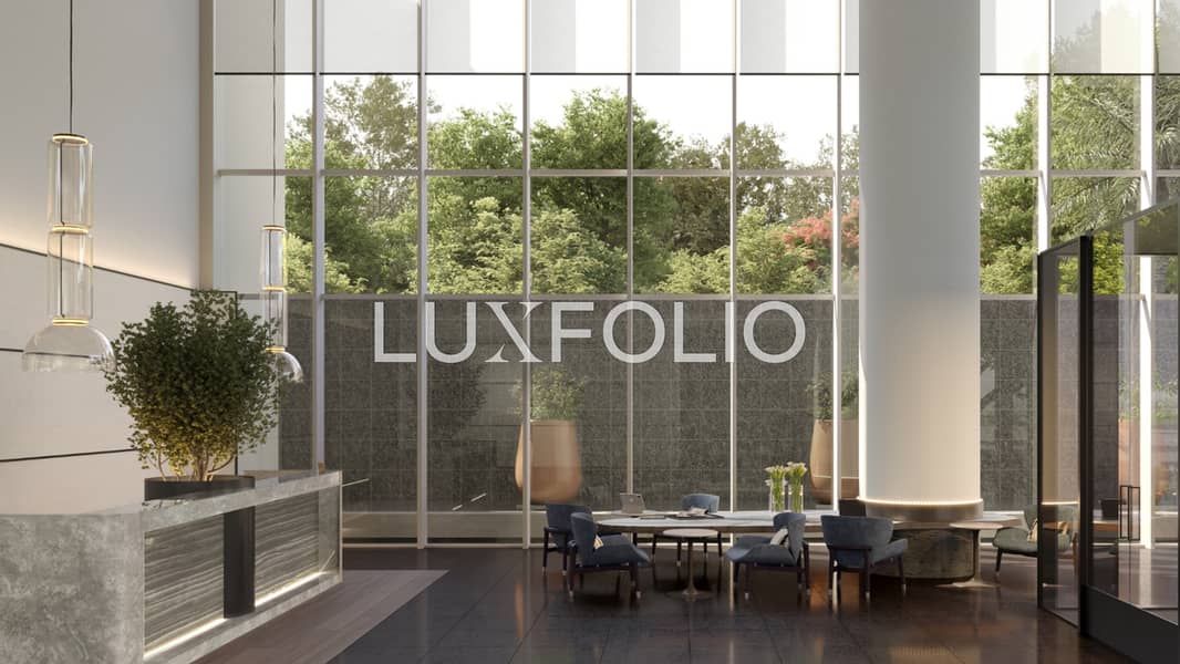 High Floor | Pool View | Large Layout - Image 9