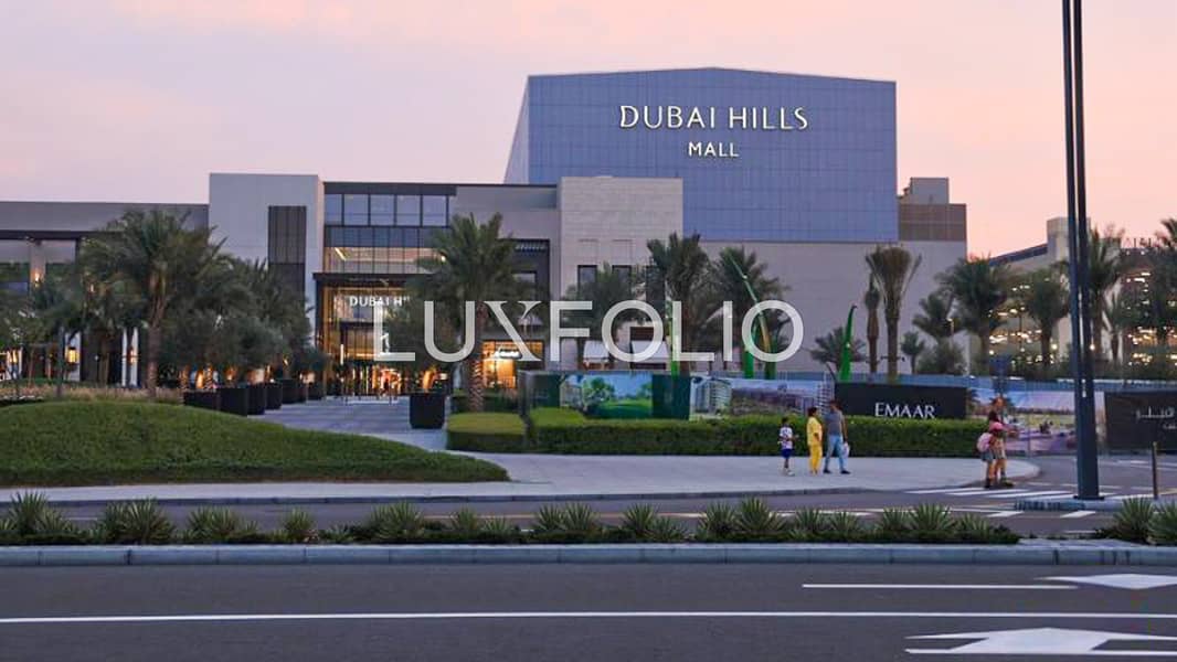 Directly on the Park | Rare Unit | Motivated Seller - Image 8