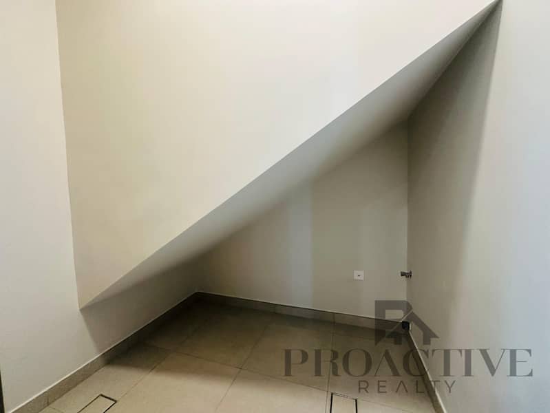 Family Villa | Ready to Move | End-Unit |Brand New - Image 9