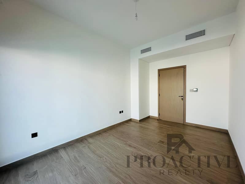 Family Villa | Ready to Move | End-Unit |Brand New - Image 27