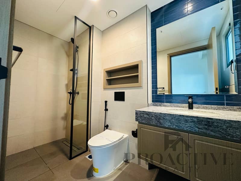 Family Villa | Ready to Move | End-Unit |Brand New - Image 28