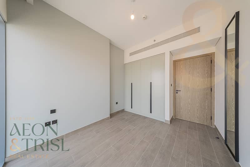 Golf Gate | Contemporary 2-Bedroom | DAMAC Hills - Image 8