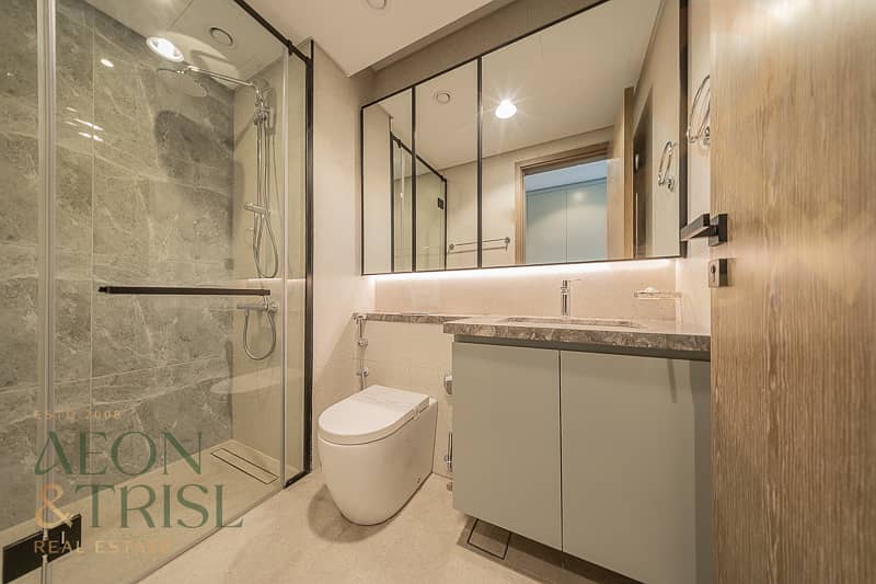 Golf Gate | Contemporary 2-Bedroom | DAMAC Hills - Image 11