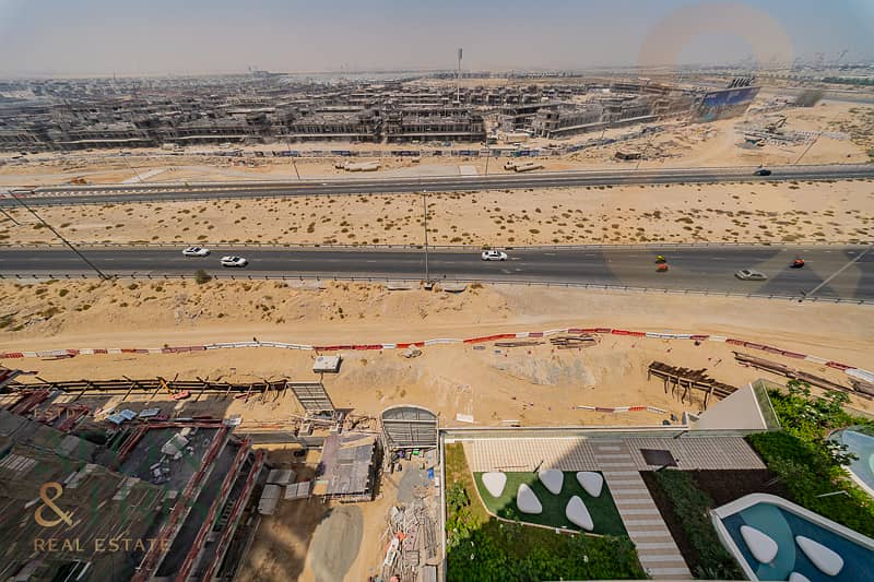 Golf Gate | Contemporary 2-Bedroom | DAMAC Hills - Image 17