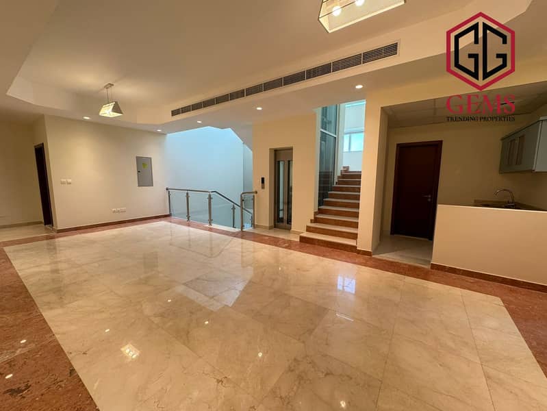 HUGE AREA | SERVANT BLOCK | ELEVATOR | GARDEN - Image 14