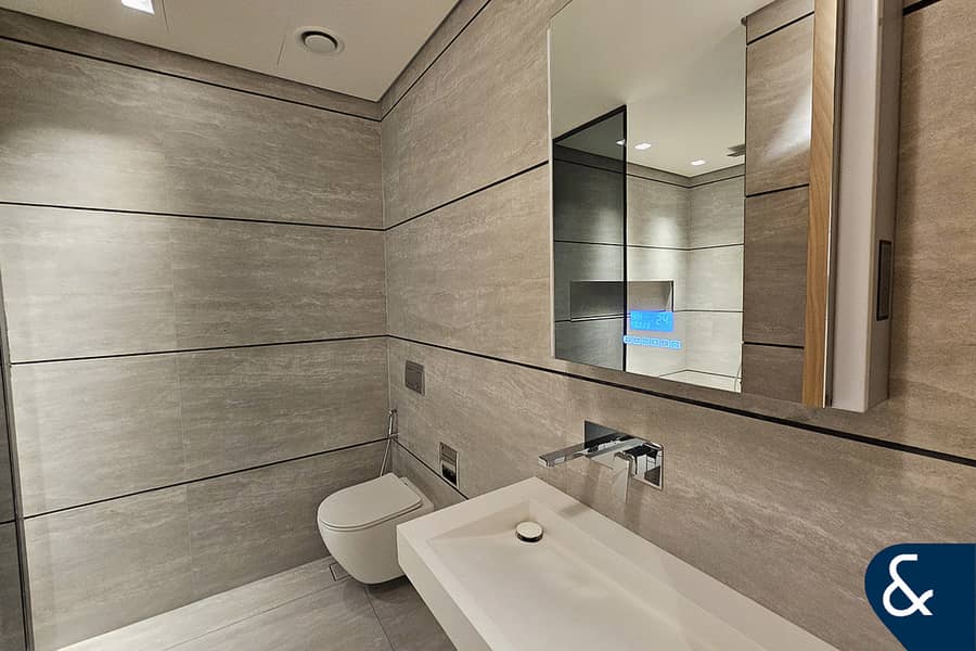 1BR+Duplex | Unfurnished | Pool View - Image 8