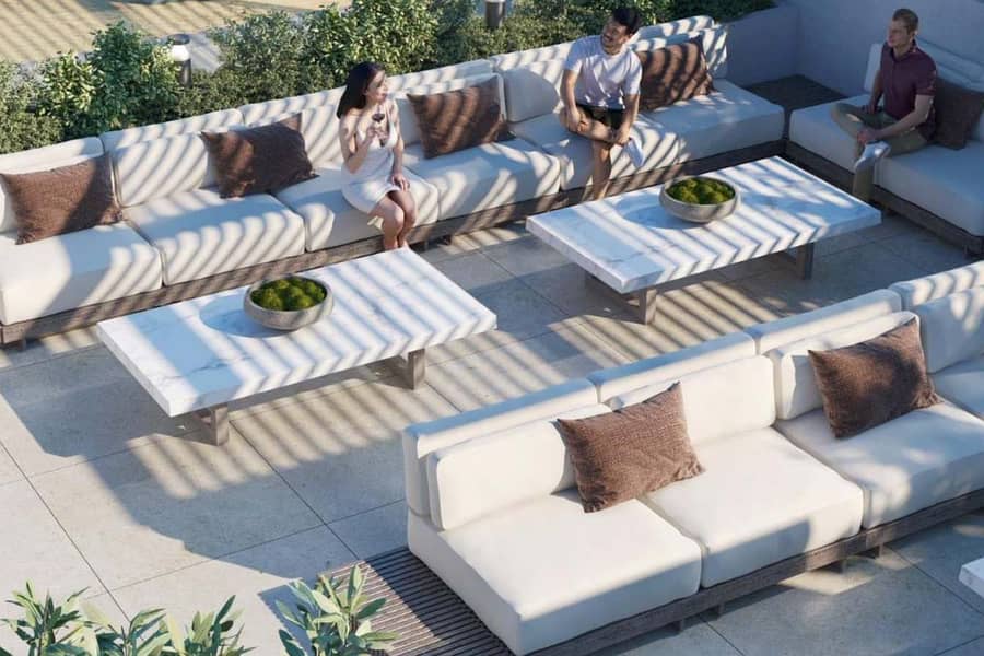 1 Bedroom Apartment with a Golf Course View - Image 10