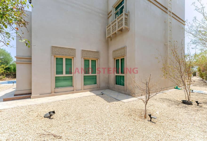 Exclusive Villa | Large Plot | Partially Upgraded - Image 11