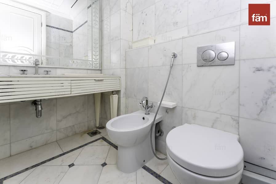 Fully Furnished / Vacant / High Floor - Image 20