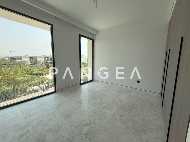 Fully Upgraded | On the Park | Rare Unit - Image 8