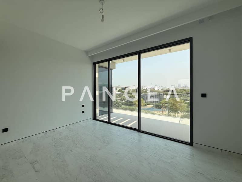 Fully Upgraded | On the Park | Rare Unit - Image 13