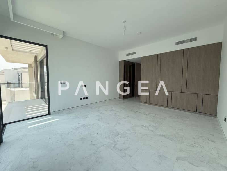 Fully Upgraded | On the Park | Rare Unit - Image 18