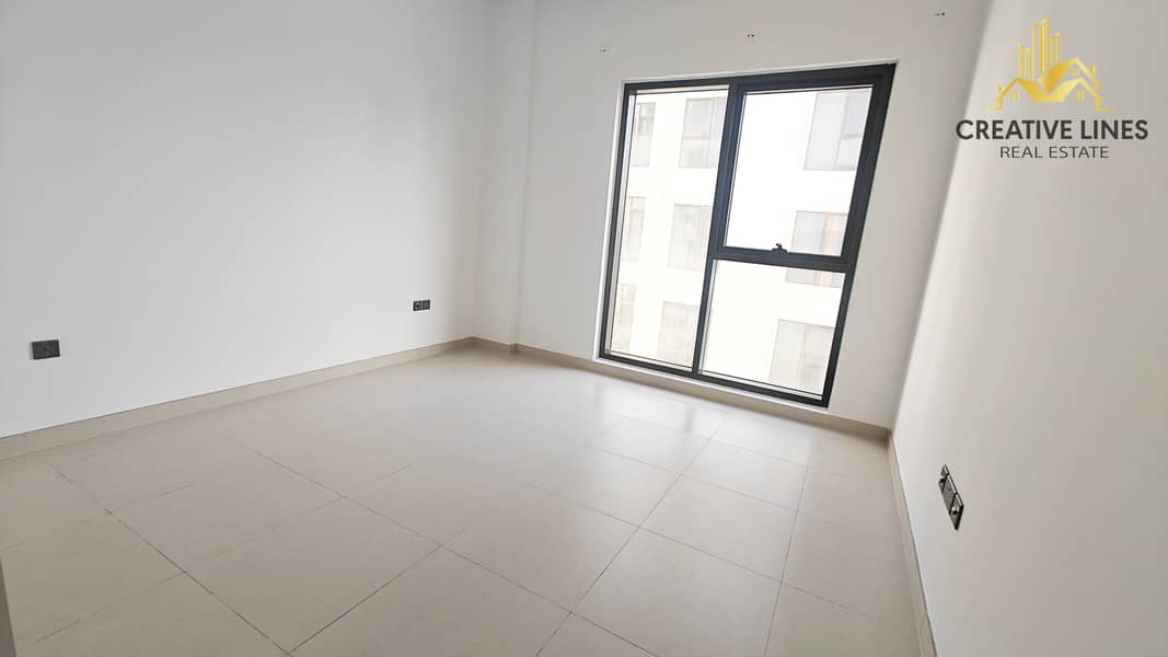 Brand New Spacious Modern 2Bedroom Apartment// all amenities// ready to move - Image 6