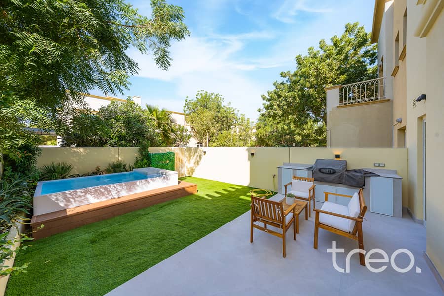 Turn key l High ROI Potential l Vacant on Transfer