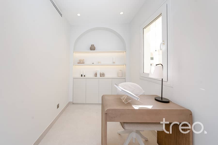 Turn key l High ROI Potential l Vacant on Transfer - Image 9