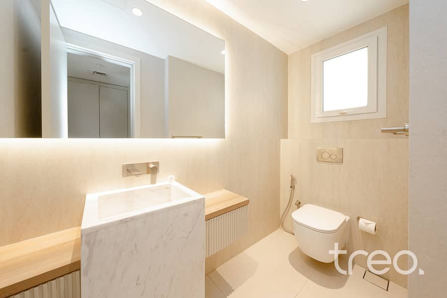 Turn key l High ROI Potential l Vacant on Transfer - Image 10