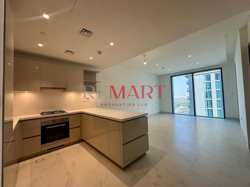 Well-Maintained 1-Bedroom Apartment in Sobha Creek Vistas – Practical Layout