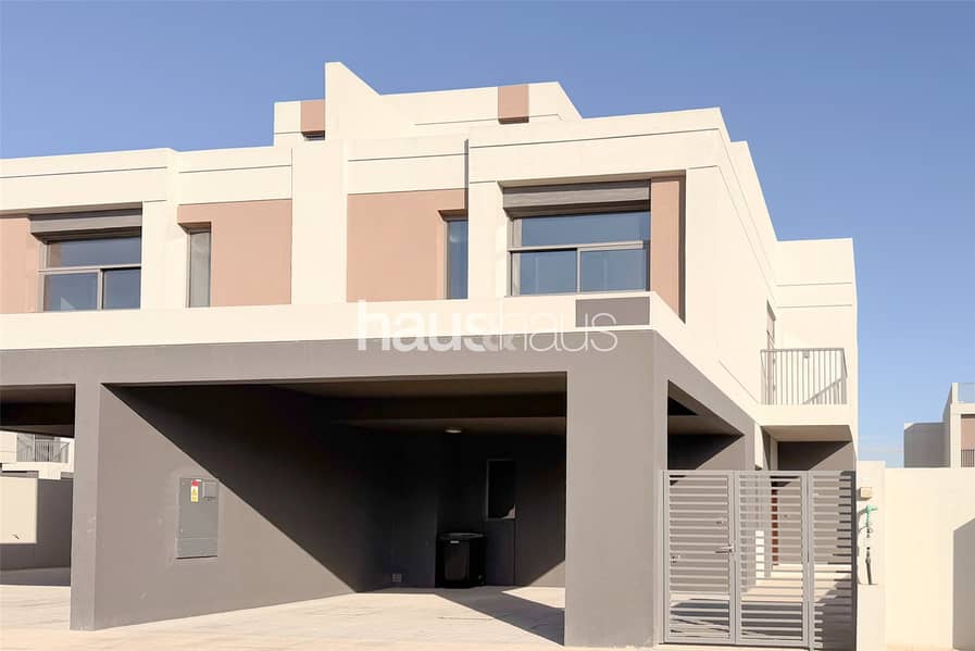 Brand New | 3 Bedroom | Vacant | Private View