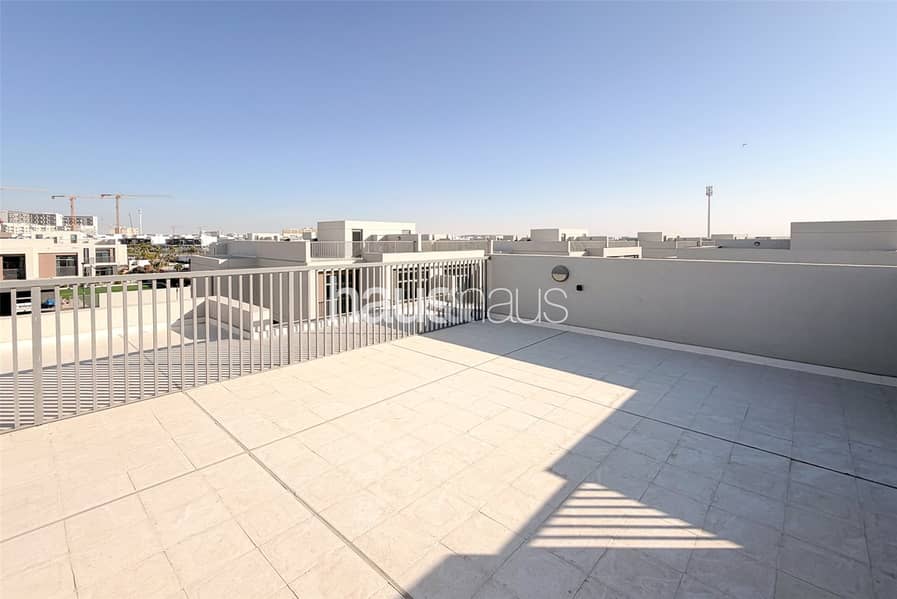 Brand New | 3 Bedroom | Vacant | Private View