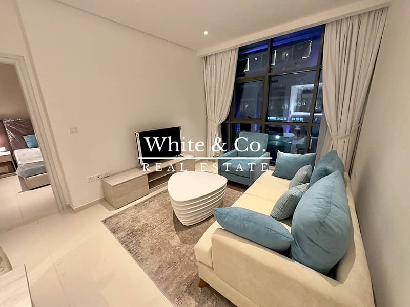 Vacant | Fully Furnished | Beach Access