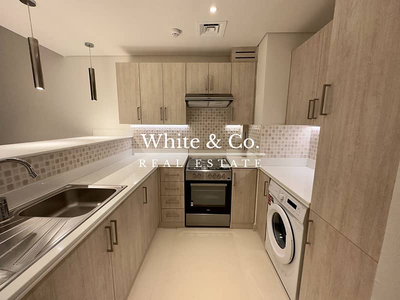 Vacant | Fully Furnished | Beach Access - Image 7