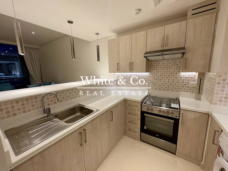 Vacant | Fully Furnished | Beach Access - Image 8