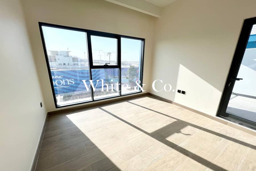 Single Row | Brand New | Prime Location - Image 6