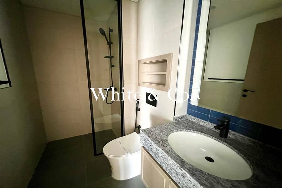 Single Row | Brand New | Prime Location - Image 7