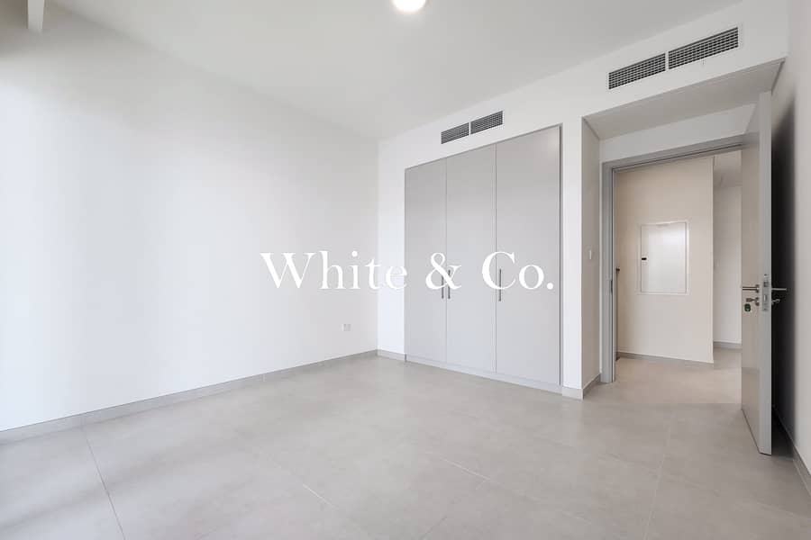 Family Home | Single Row | Classic Style - Image 12