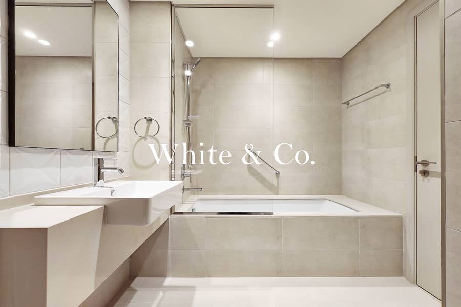 Family Home | Single Row | Classic Style - Image 15