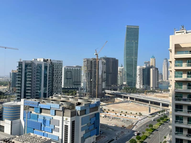 Spacious|Canal Views|Large Balcony - Image 19