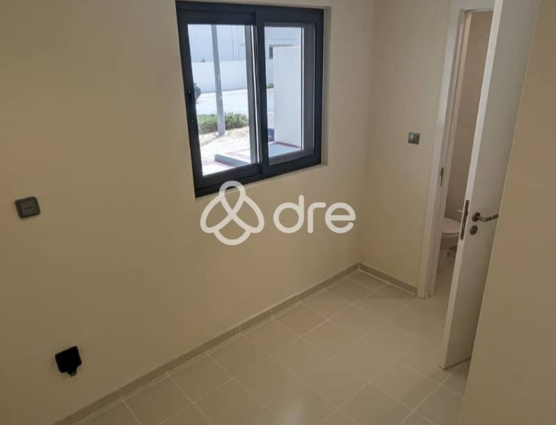 Single Row| L-Shaped Garden | Desert Facing - Image 9