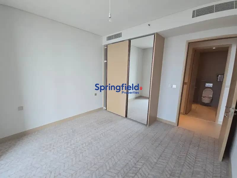 Burj Khalifa View | Negotiable | Genuine Resale - Image 9