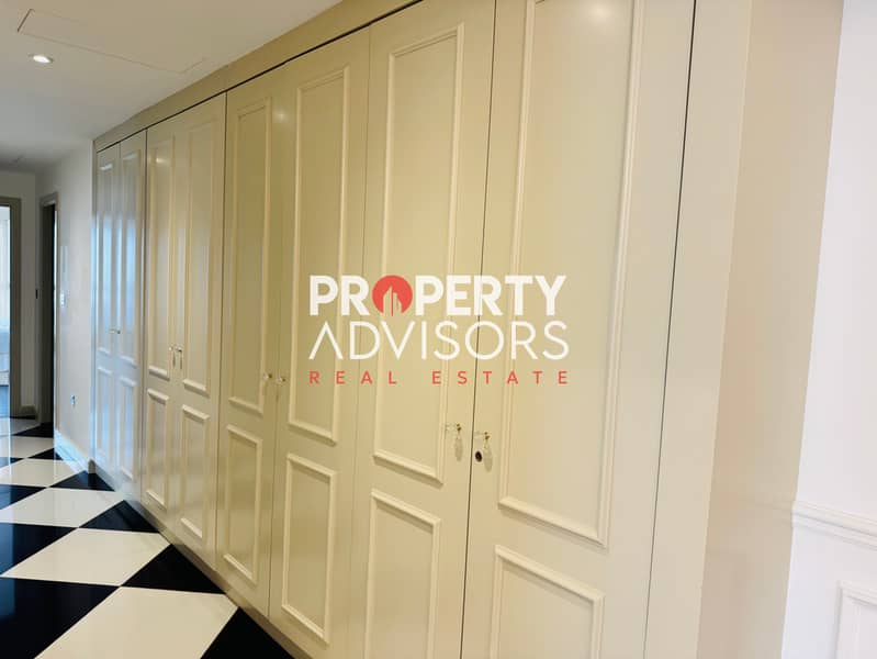 Sea View - Upgraded Half Floor - One f the kind - Image 8