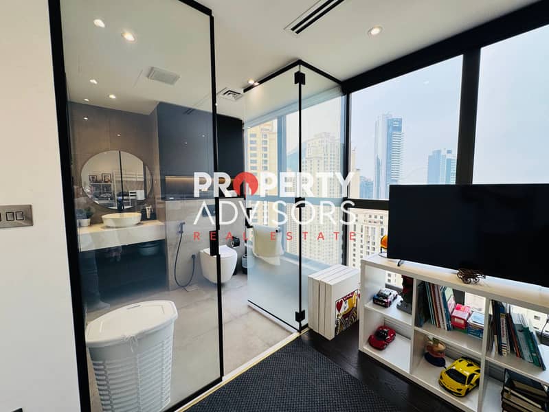 Sea View - Upgraded Half Floor - One f the kind - Image 19