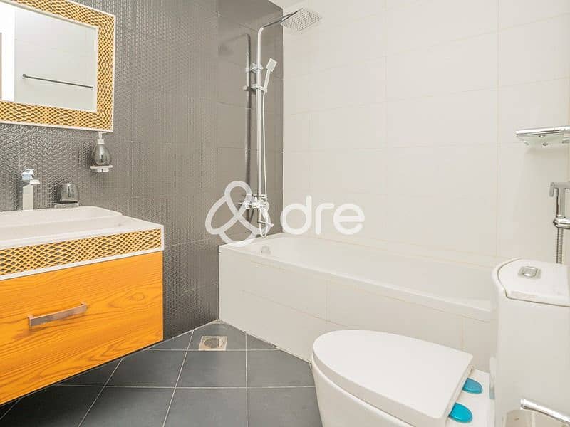 Miracle Garden View | Fully Furnished | Mid Floor - Image 20