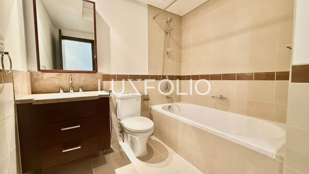 Brand New | Vacant | Large Terrace - Image 9