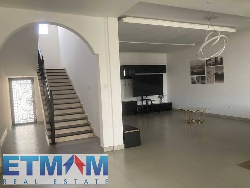 5BR Villa with Majlis & Private Garden | Nad Al Sheba 4 - Image 8