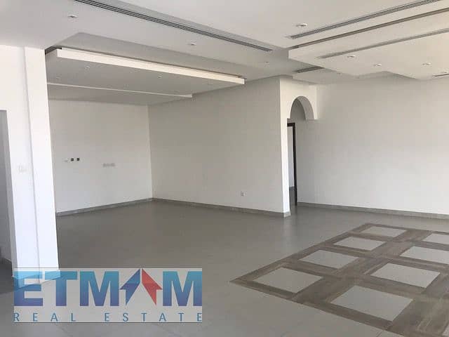 5BR Villa with Majlis & Private Garden | Nad Al Sheba 4 - Image 19