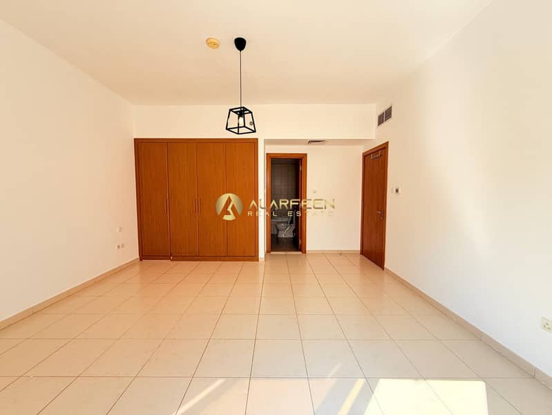 Spacious 2BR | Community View | Pay In 4 Chqs - Image 7