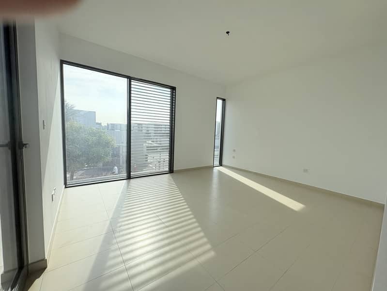 Spacious 4BR | Corner Unit | Ready to Move - Image 9