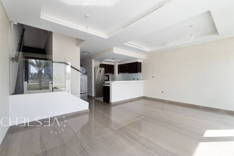 GOLF COURSE VIEW | MOVE-IN READY | BRAND-NEW - Image 6