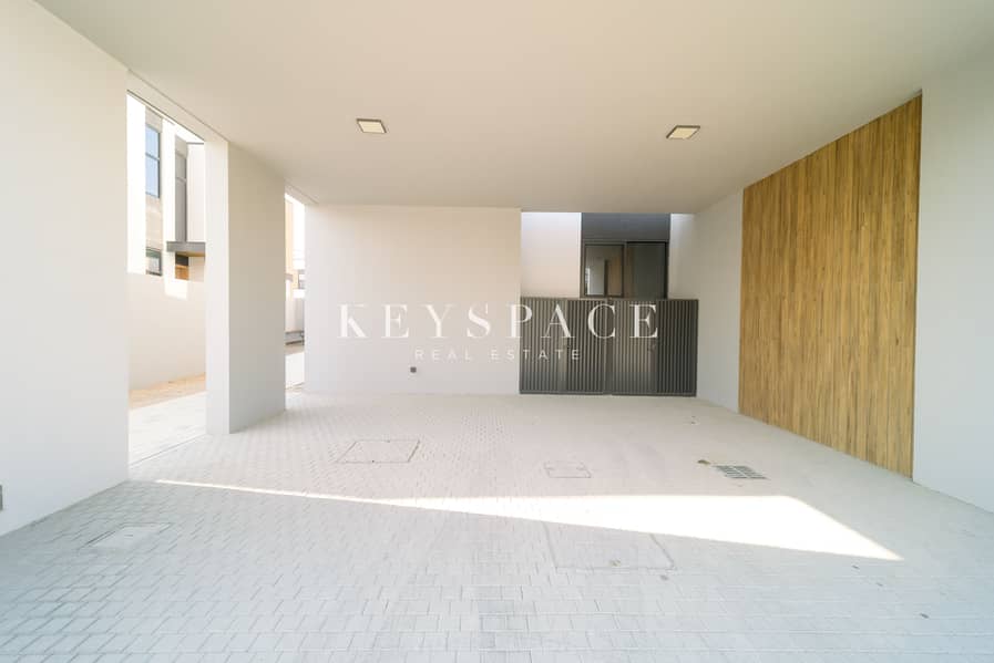 ELEGANT 4BR VILLA l G + 2F l INTERNAL UNIT l UNFURNISHED