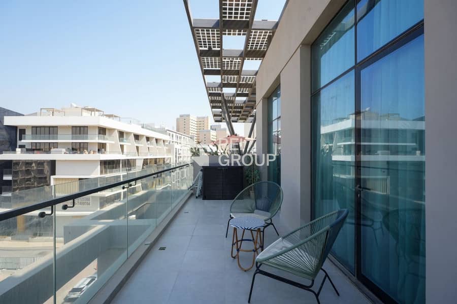 Upgraded Penthouse | 2BR Study | Great Deal - Image 11