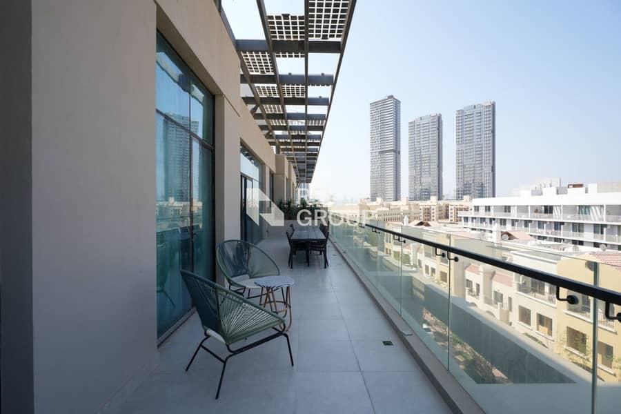 Upgraded Penthouse | 2BR Study | Great Deal - Image 18